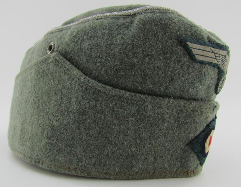 Wehrmacht (Heer) Field Cap (Schiffchen), Field-Upgraded to Officer