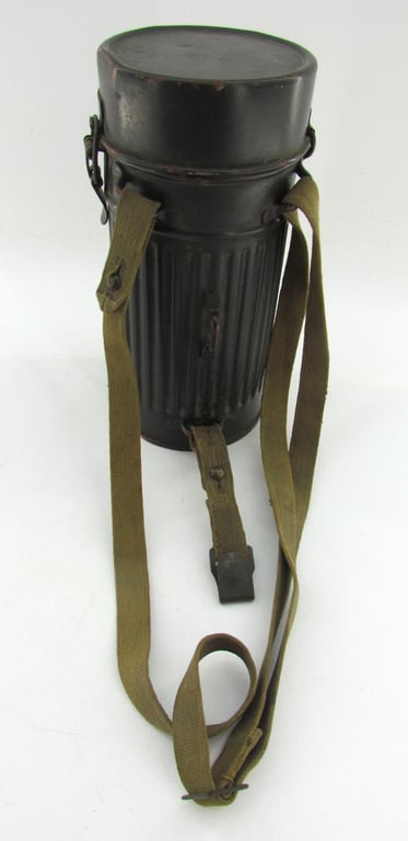Reichswehr /Wehrmacht Early Short Gasmask Cannister ( complete )