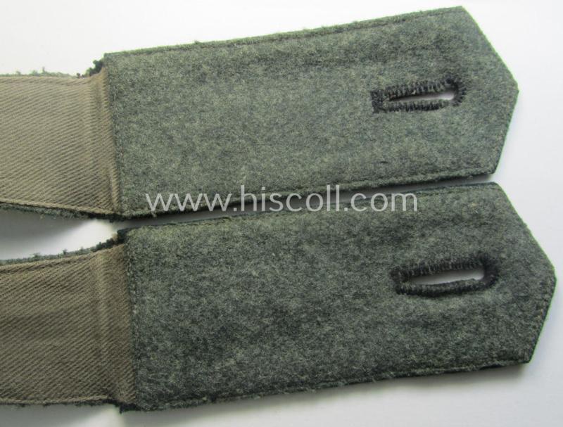 Pair of WH (Heeres), 'cyphered', so-called: 'M36'-pattern and/or pointed-style) EM-type shoulderstraps: 'Sld. des Panzerjäger-Abtlgs. 8'