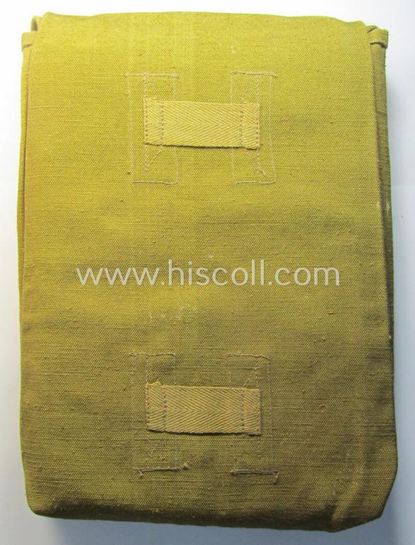 Superb, mustard-yellow-coloured- and/or linnen-based WH (LW ie. Heeres) so-called: gas-cape-pouch (or: 'Tasche für Gasplane') that comes complete with its rarely found, rubberised- (and neatly '82'-marked), contents