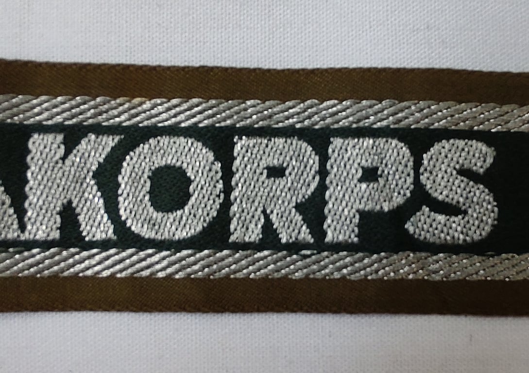 'BeVo'-like cuff-title ('Ärmelstreifen') entitled 'Afrikakorps'