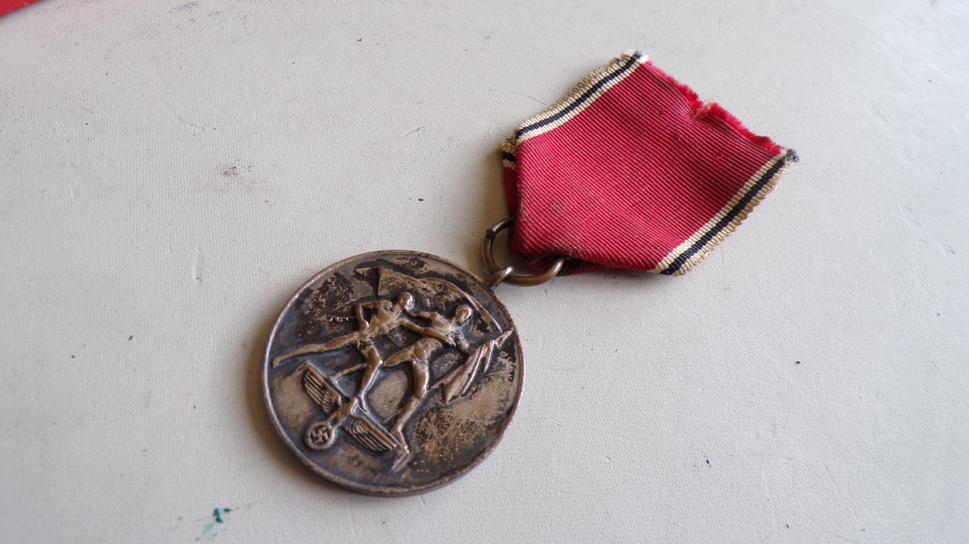 Cased Austrian Anschluss Medal – March 13, 1938