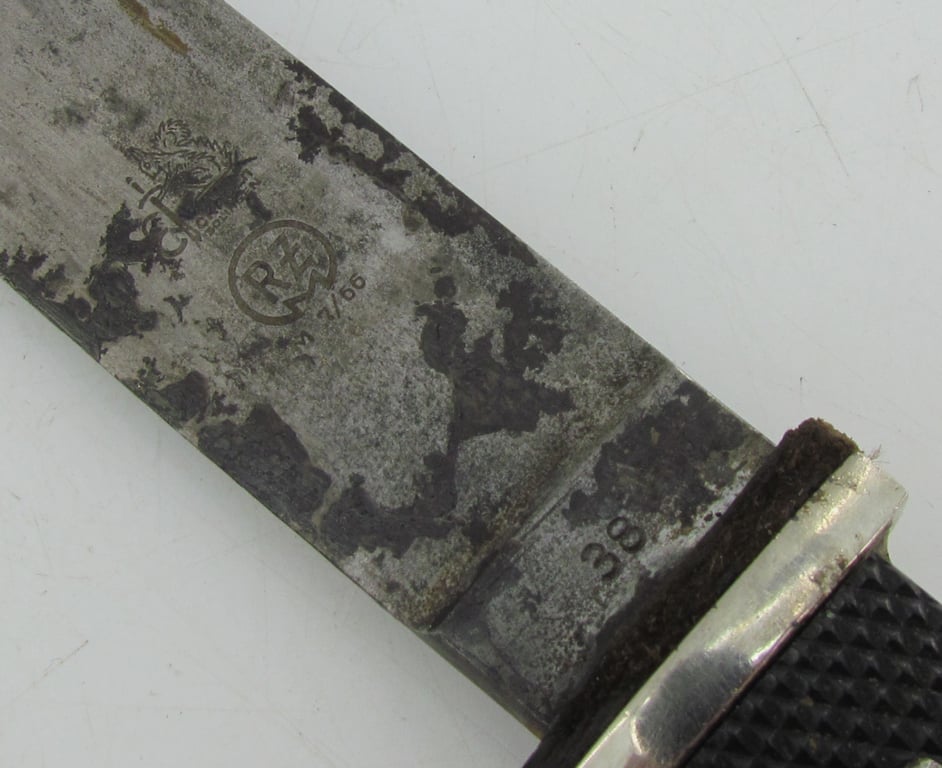 Hitler Youth Fahrtenmesser – Carl Eickhorn, Solingen – RZM M7/66 – 1938