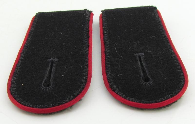 Waffen SS EM/NCO Artillery Shoulder Boards