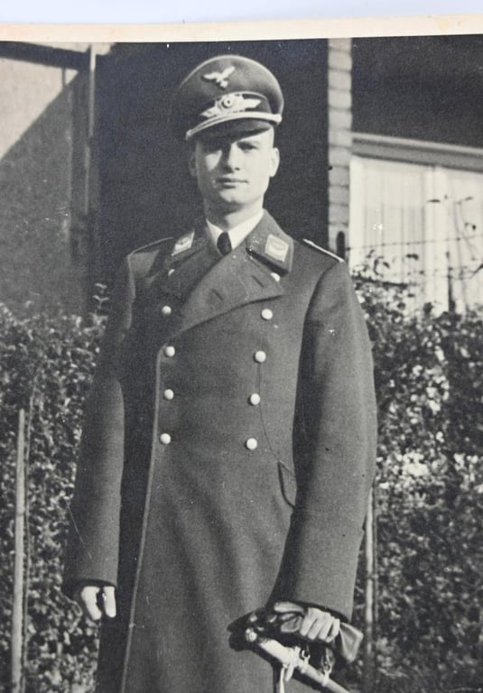 German LW Officer Portrait Picture