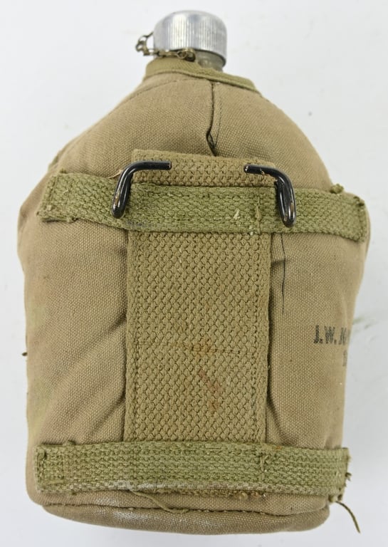 US M-1941 Cavalry/Paratrooper Canteen