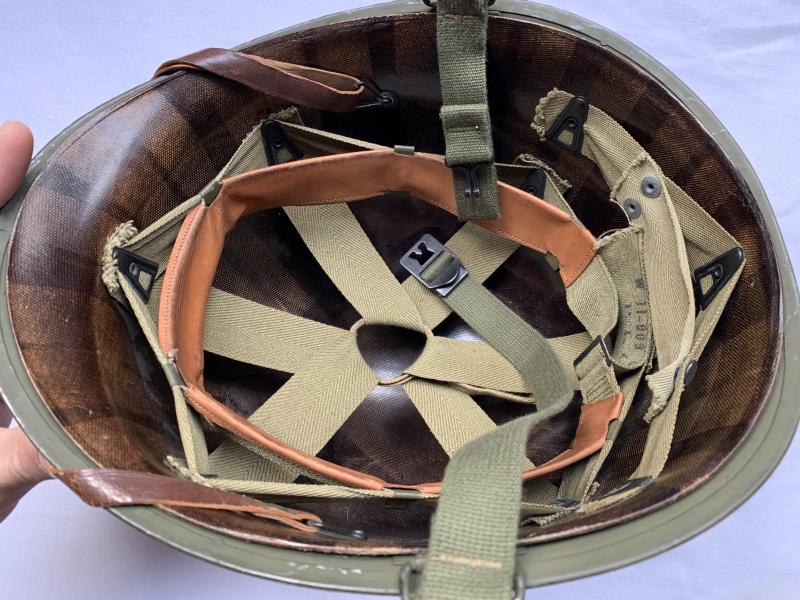 U.S. M1 WW2 Swivel Bail Helmet