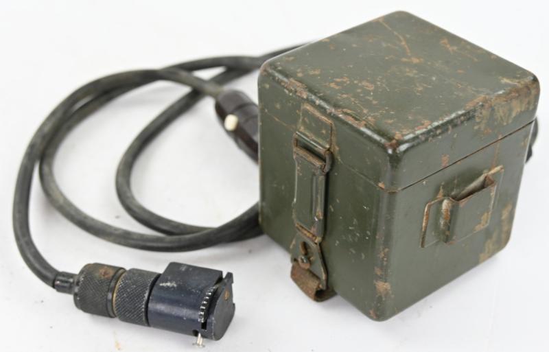 German WH MG34 Machine gun optical sight light cable and battery box