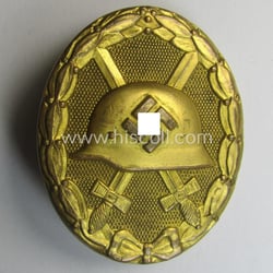 'Verwundeten-Abzeichen in Gold' being a clearly maker- (ie....