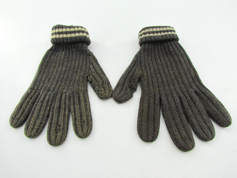 Wehrmacht wool winter gloves