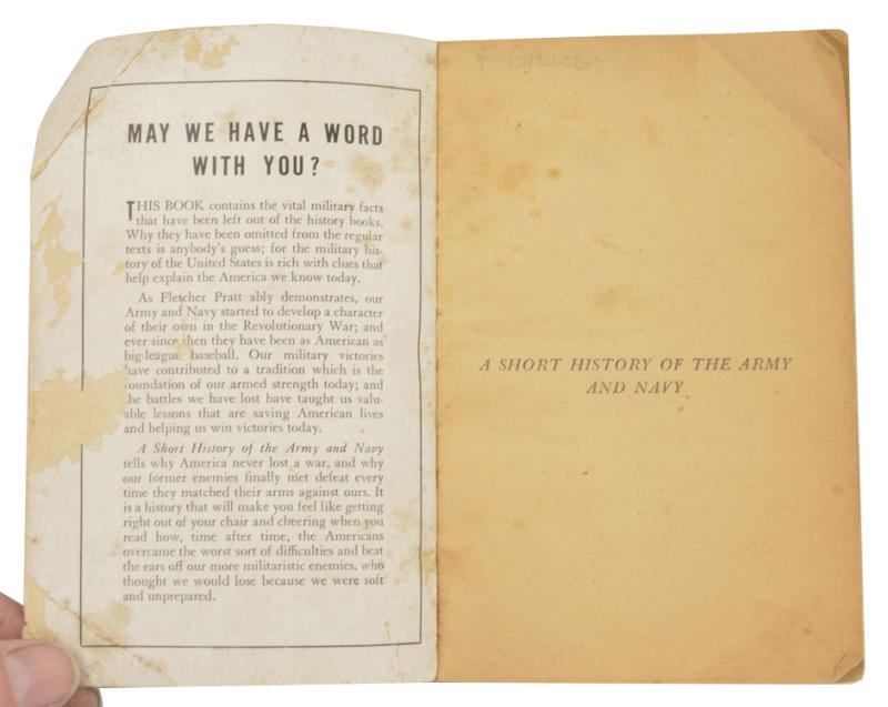 US WW2 Soldier Book 'History of the Army and Navy'