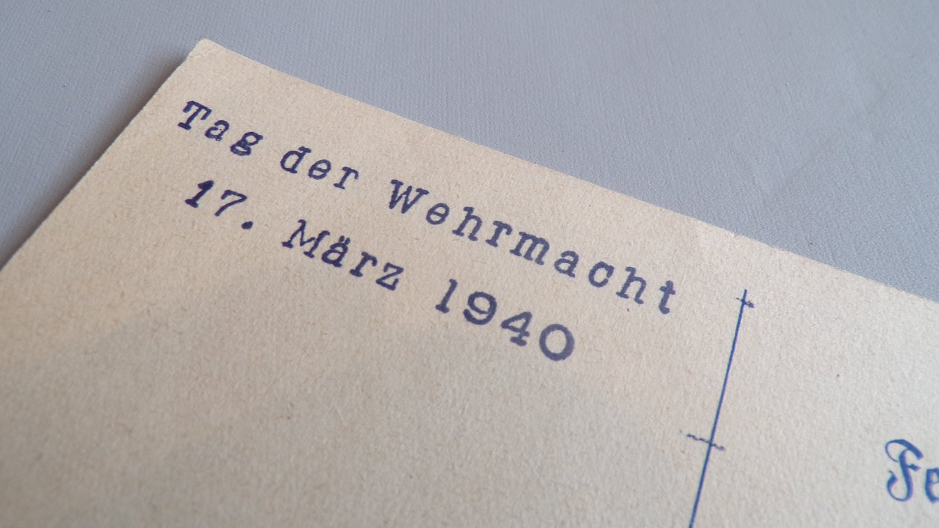 "Auch 1940 A.K. voraus" Kriegsmarine Postcard