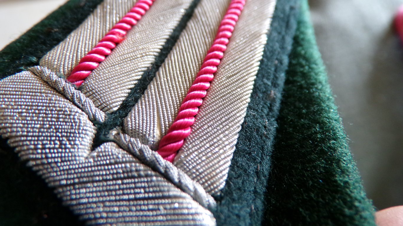 MINT Feldbluse Hauptmann d.R. Panzerjäger