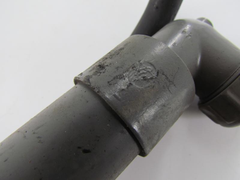 Luftschutz Entgiftungsspritze With Original Wood Crate