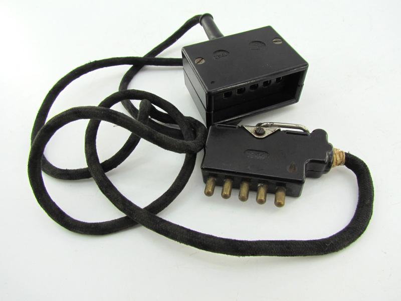 Wehrmacht Brustmikrofon 33 in Original Pouch