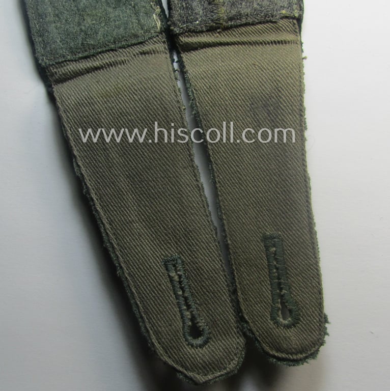 Superb - and rarely encountered! - pair of WH (Heeres) neatly 'cyphered', pointed-styled NCO-type shoulderstraps: 'Unteroffizier des Panzer-Schützen-Rgts. 2'