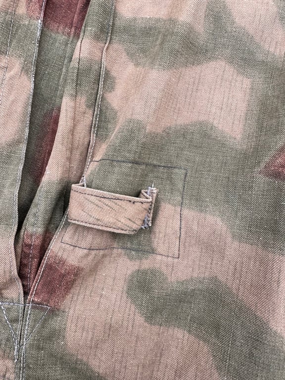 Fallschirmjager Sumpftarn " Knochensack" with plastic RiRi zippers