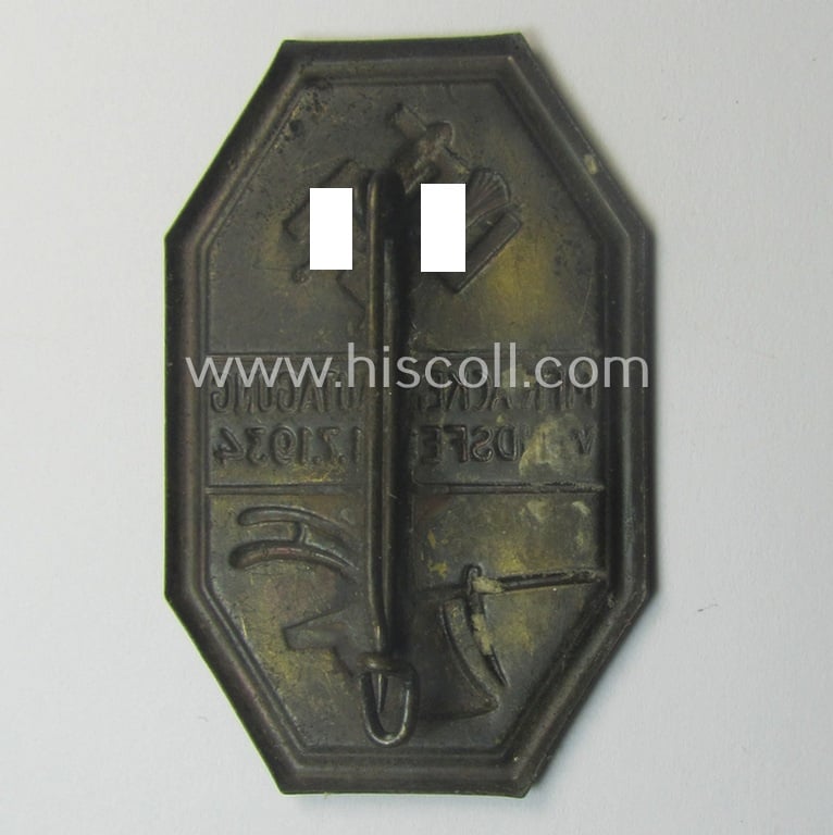 Unusually found, golden-bronze-toned 'Reichsnährstand'- (ie. 'RNSt.'-) related day-badge (ie. 'tinnie') as was issued to commemorate an: 'RNSt.'-gathering ie. show entitled: 'Mfr. Ackerbautagung - Windsfeld - 1.7.1934'