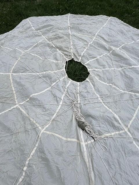 German LW Flare White Parachute 10-503 B-1