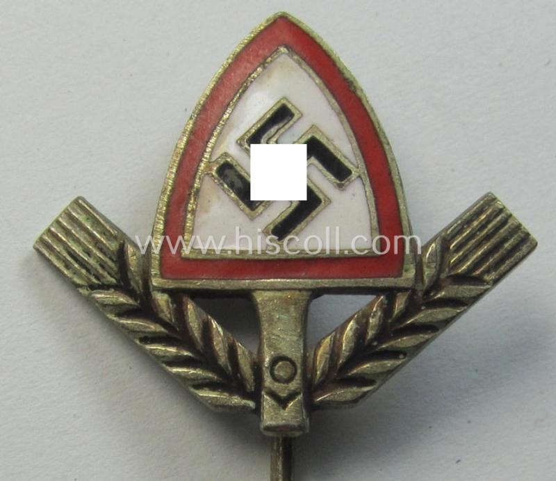 Neatly enamelled, 'RAD/M' (ie. 'Reichsarbeitsdienst für Männer' or: German Labour Service for men) so-called: civil badge (or: 'Zivilabzeichen') being of the larger-sized pattern that comes mounted onto its long-sized pin