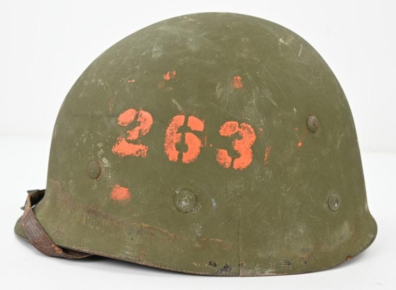 US WW2 M1 Swivel Bale Combat Helmet