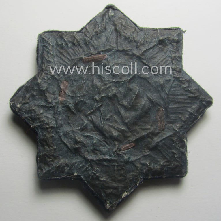 Stunning, black-toned, WH (Heeres o. Waffen-SS 'Panzer' ie. Kriegsmarine-related-) 'Deutsches Kreuz im Gold in Stoff' (ie. cloth-based DKiG or German Cross in gold)
