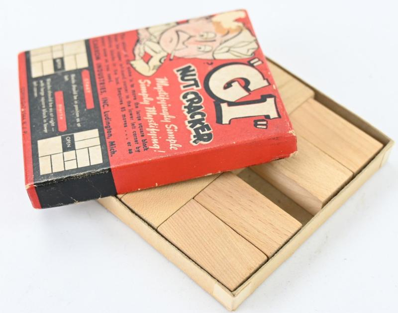 US WW2 Fieldgame 'GI Nut Cracker'