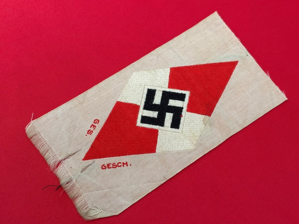 SUPERB WW2 GERMAN HITLER YOUTH LARGE CLOTH BADGE WITH RZM PAPER TAG