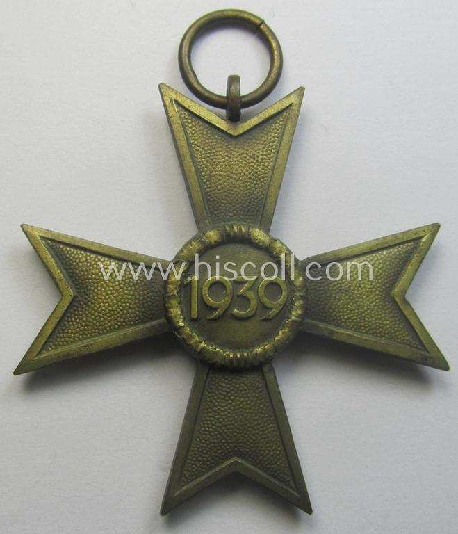 Fully matching medal-set: 'KvK 2. Klasse o. Schwn.' being a clearly maker- (ie. '41'-) marked specimen in pouch by the 'Hersteller': 'Gebr. Bender - Oberstein / Nahe'