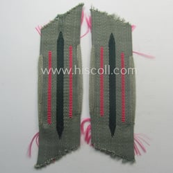 Pair of WH (Heeres) EM/NCO-type collar-tabs (or: 'Einheitskragenspiegel')...