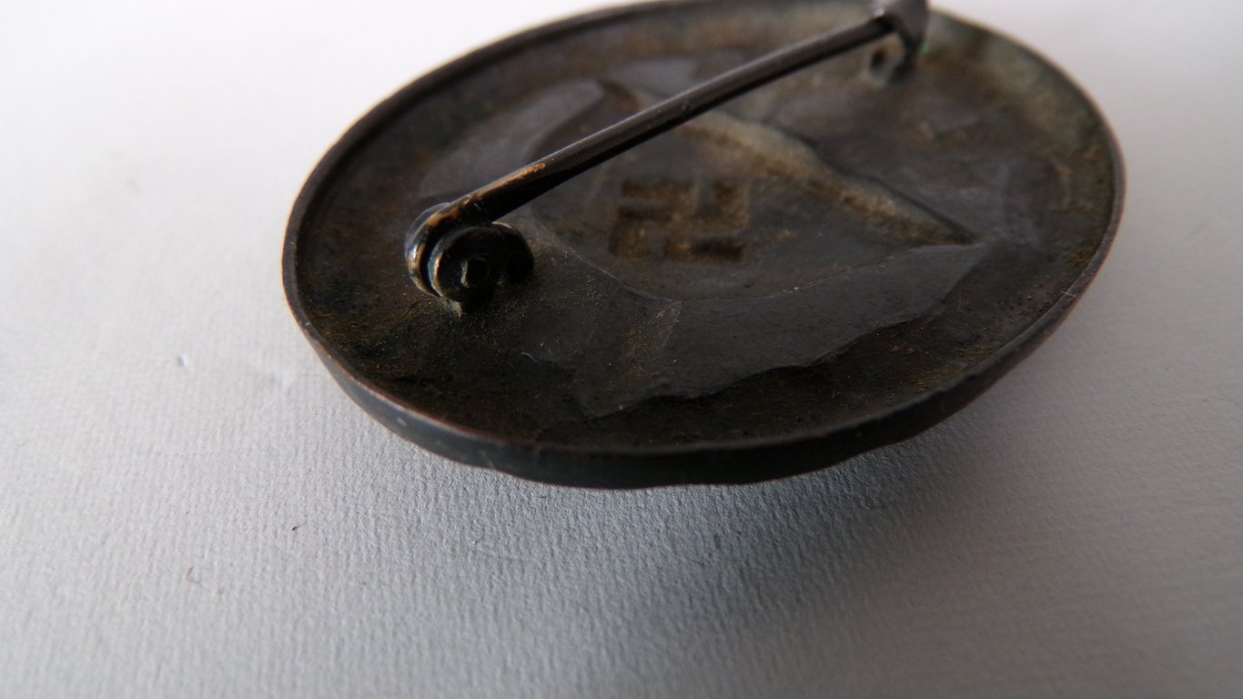 Verwundeten abzeichen (wound badge)