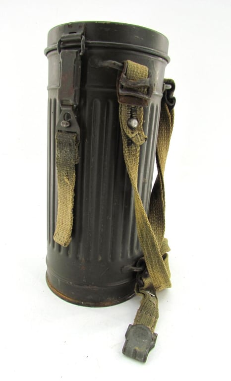 WH/SS Gasmask Cannister With Contents
