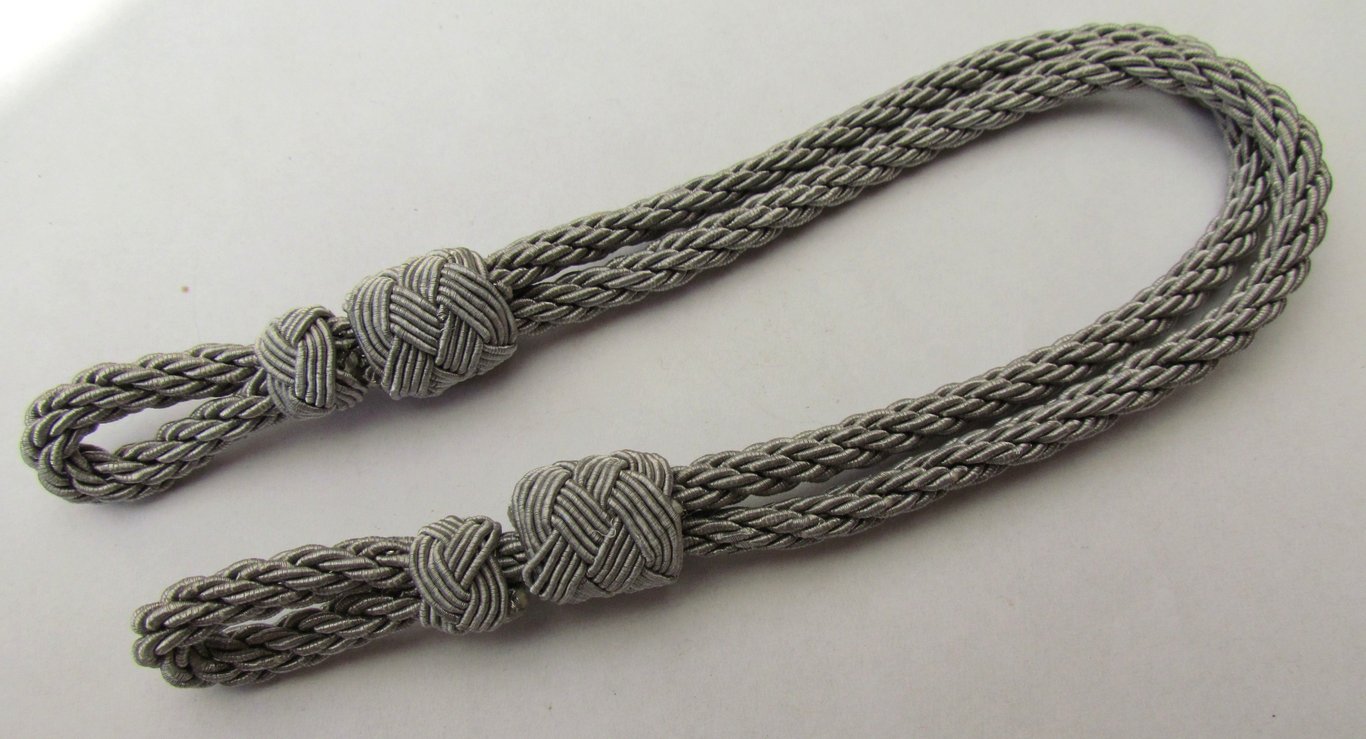 Wehrmacht Heer / Luftwaffe Officer’s Visor Cap Cord