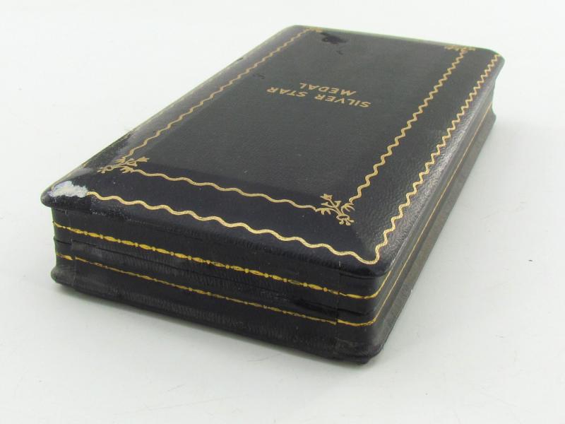 US WWII Silver Star Medal in Case