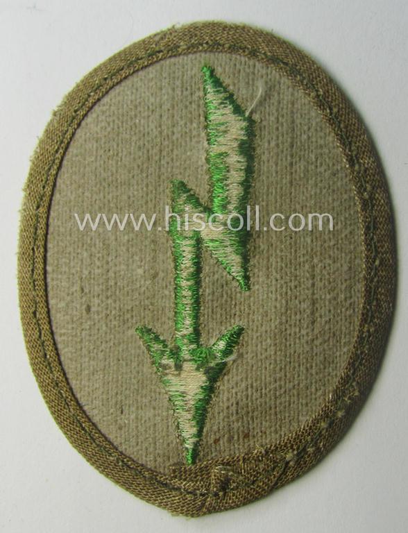 WH (Heeres) 'tropical-styled', trade- and/or special-career insignia (or: 'Signal Blitz') as was intended for a soldier who served within the: 'Panzer-Grenadier-Trpn.'