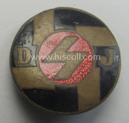 'Mitgliedsabzeichen des Deutsches Jungvolk in der HJ' (being...