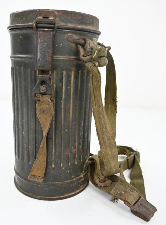 German WH M30 Gasmask & Cannister