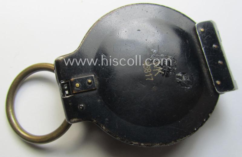 'Standard-issue'-pattern, black-coloured and/or copper-based WH-compass (ie. 'Marschkompass') which is nicely 'MK'-marked and/or individually numbered: '45817' and that came mounted onto its period 'Fangschnur'