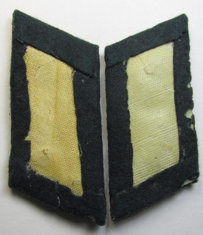 Neat - and/or fully matching! - pair of WH (Heeres) hand-embroidered, officers'-pattern collar-tabs (ie. 'Kragenspiegel für Offiziere des Heeres') as was intended for - and clearly worn by! - an: 'Offizier der Pionier-Truppen'