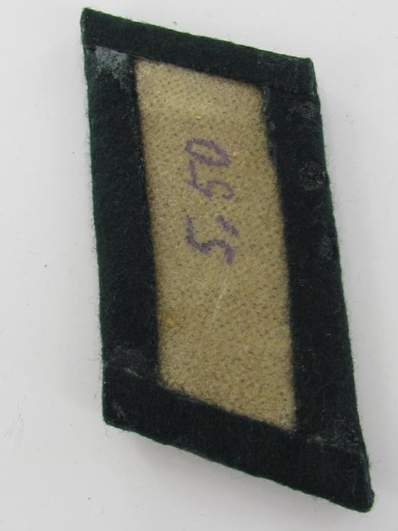 Wehrmacht ( Heer ) Artillery Officers Collar Tabs