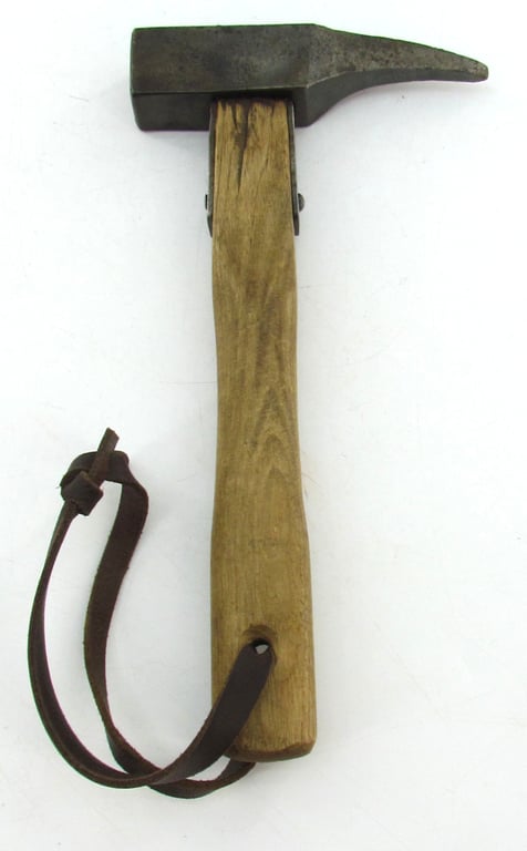 Wehrmacht Gebirgsjäger STUBAI Climbing Hammer – GJR 137 Regiment Marked