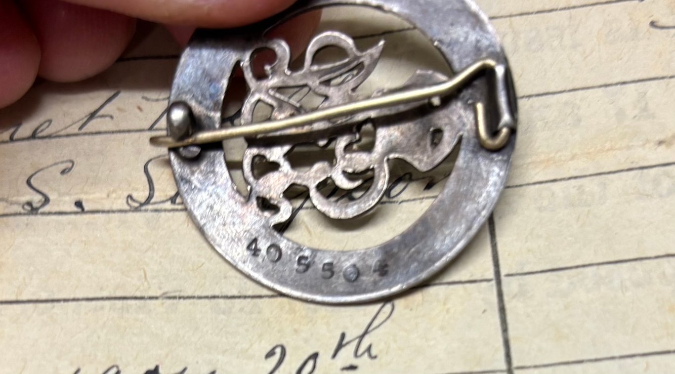 Silver War Badge and Original Character Certificate  -Army Veterinary Corps