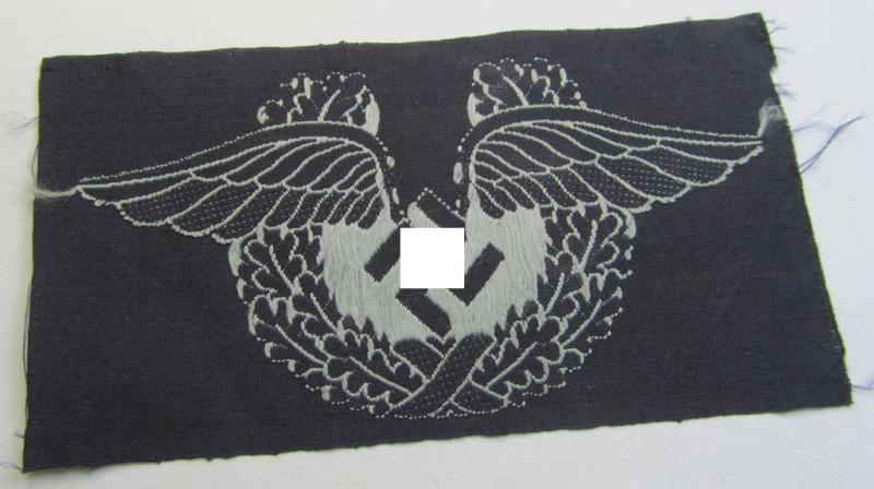 Attractive - and actually rarely encountered! - so-called: 'Grosses Brustabzeichen für Zivilangestellte der Luftwaffe' as was executed in the neat 'BeVo'-weave-pattern