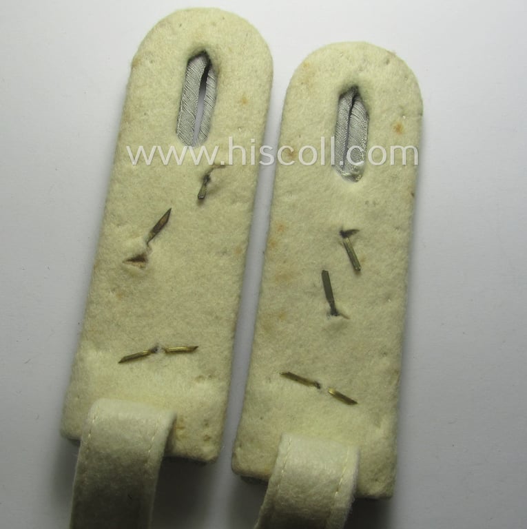 Superb - and fully matching! - pair of WH (Heeres) officers'-type, neatly 'cyphered' shoulderboards as was intended for usage by an: 'Oberleutnant der Infanterie' who served within the famous 'GrossDeutschland'-Div.