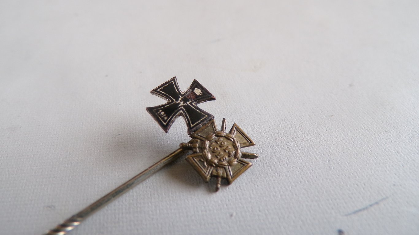 WW1 miniature stickpin