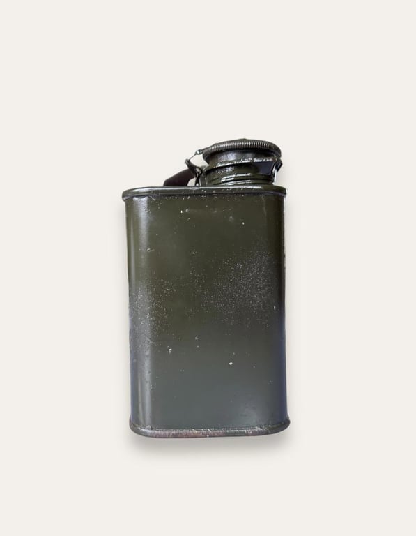 MG 34/42 Oil Can