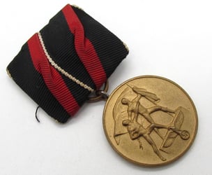'Einzelspange' showing a Czech 'Anschluss'- (occupation-) medal: '1...