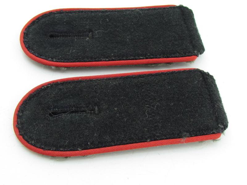 Waffen SS EM Artillery shoulder boards