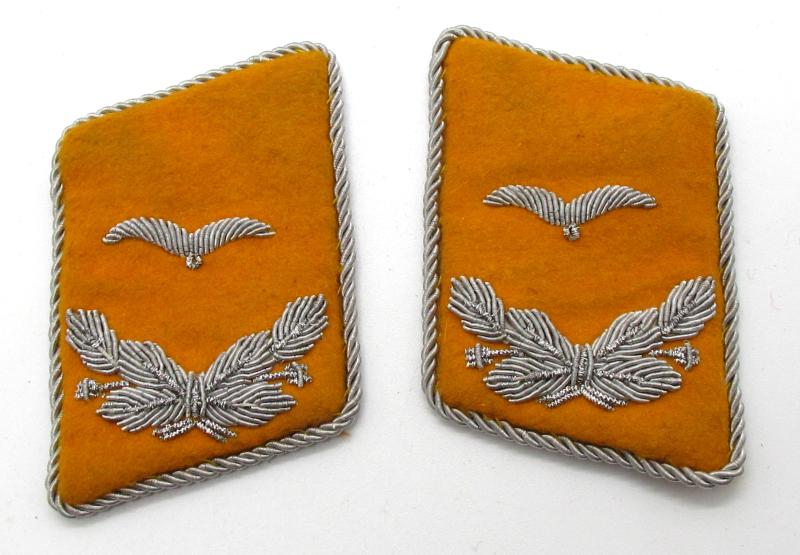 Luftwaffe Flight/FJ 'Leutnant' Collar Tabs