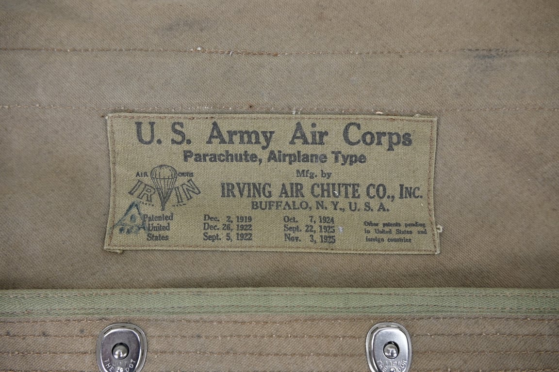 USAAF WW2 Army Air Corps Parachute Backtray